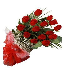 15 kırmızı gül buketi sevgiliye özel  Bitlis çiçek gönderme sitemiz güvenlidir 