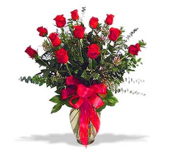 çiçek siparisi 11 adet kirmizi gül cam vazo  Bitlis online çiçek gönderme sipariş 