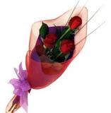 Çiçek satisi buket içende 3 gül çiçegi  Bitlis online çiçek gönderme sipariş 