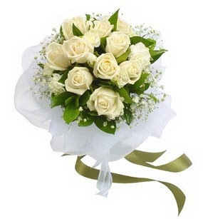 Bitlis online çiçekçi , çiçek siparişi  11 adet benbeyaz güllerden buket